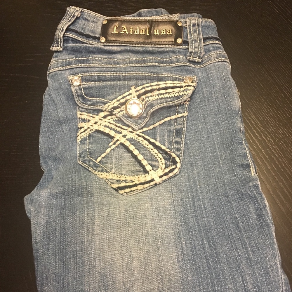 L.A. Idol Rhinestoned Capris Size 5